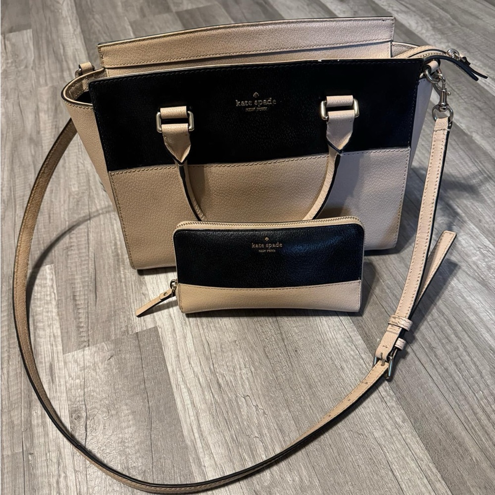 Kate Spade purse and wallet set
